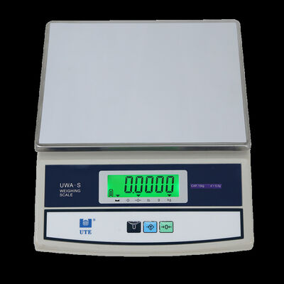 CE-M Approved Digital Weighing Scale with Plastic Pan and SUS Pan Alongside 4v Rechargeable Battery Ensuring Weight Readings